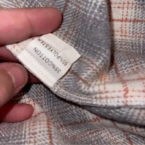 NWOT Women’s Flannel Shirt Sz LgTan And Brown Plaid Flannel Shirt Long Sleeve Tan Size L