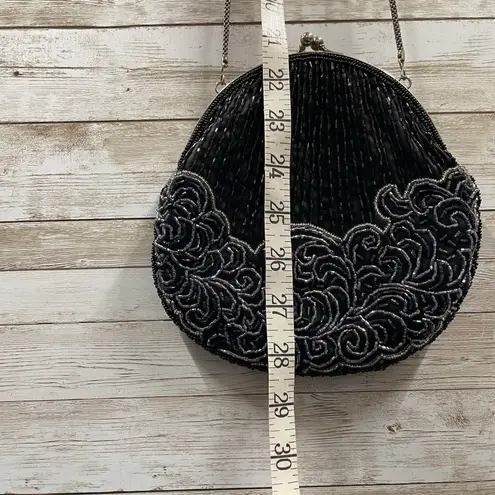 Vintage La Regale Purse Bag Beaded Black Silver Tone Evening Formal Chain Strap