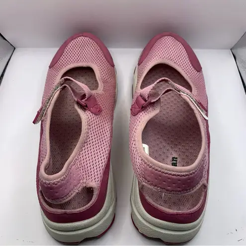 L.L.Bean  Women's Size 11 Pink White Closed Toe Mary Jane Hook & Loop Casual Shoes