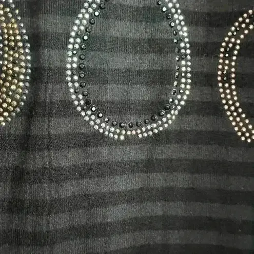 Live and let live  woman’s blouse - Image 4