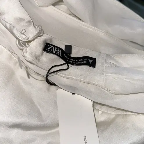 ZARA NWT  White Satin Effect Crop Top Halter Neckline White Bloggers Fav