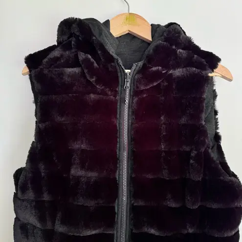 Be Boundless Reversible Thermo Lock Quilted Nylon Rain/Wind Proof Vest Size L Black Size L