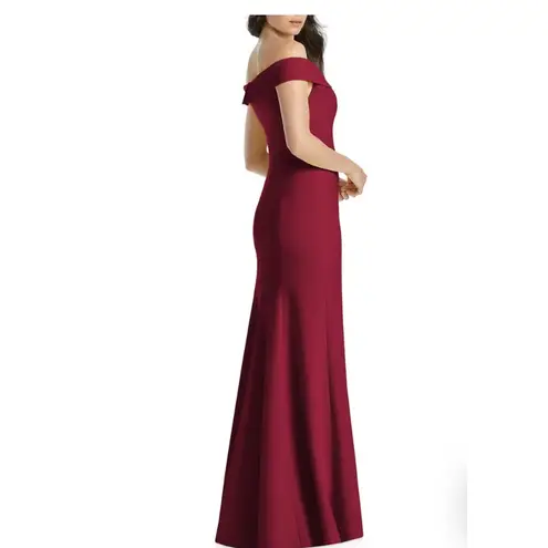 Dessy Collection Vivian Diamond Notched Off the Shoulder Crepe Gown size 10 Red