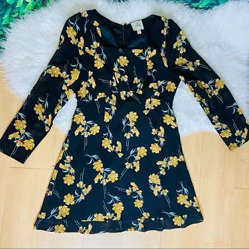 I Madeline black floral casual dress long sleeve mini style Size L Size L