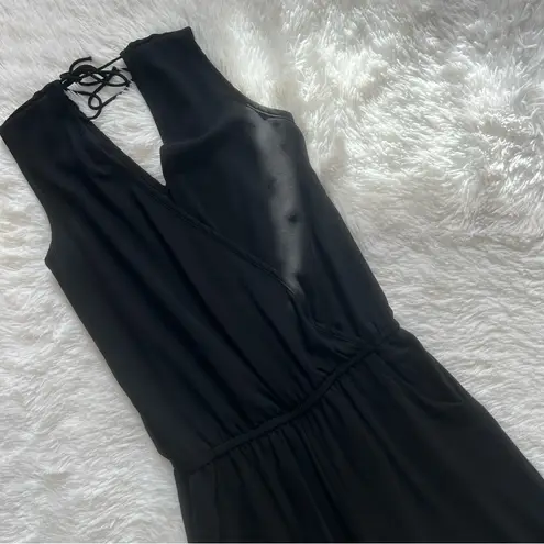 Groovy Women’s Black Sheath Halter Jumpsuit