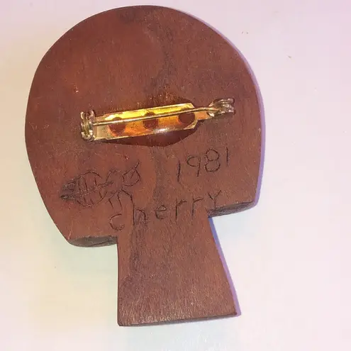 Vintage Wooden Mushroom Shaped Boho Brooch Brown