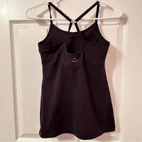 Beyond Yoga 47.  BLACK TANK TOP MEDIUM/ PTP:14.5”/LENGTH:24”