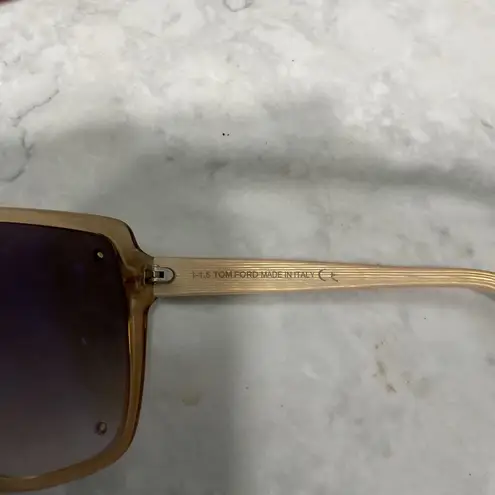 Tom Ford  Vintage Wrap Visor Sunglasses 41g Ekaterina