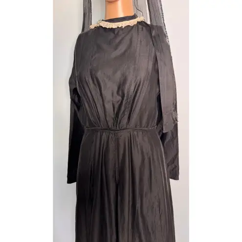 1900 Edwardian Black Mourning Dress Set w/ Brooch, Hat & Underskirt XS