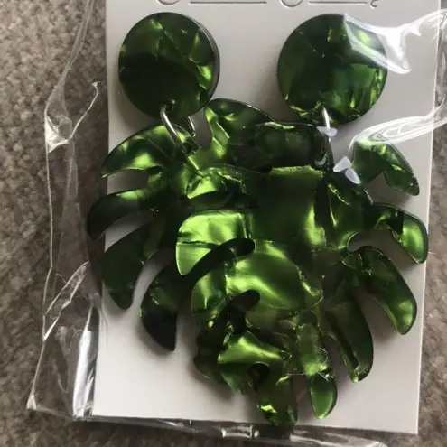 ✨Bohemian Tree Leaves Print Acrylic Drop Earrings✨ Green