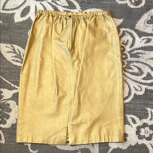 Santa Fe leather Elegant Gold Women's Dress Set excellent condition Size 18