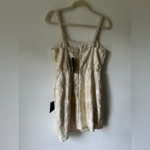 Lulus Gold Floral Metallic Brocade Mini Dress Women’s Size M NWT Size M
