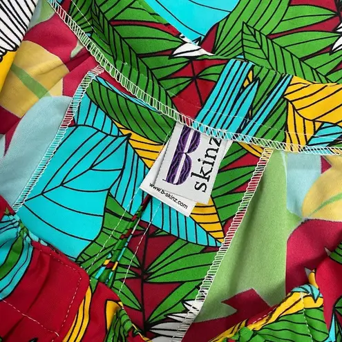 B Skinz Women's M Hawaiian Parrot Colorful Sleeveless Keyhole A