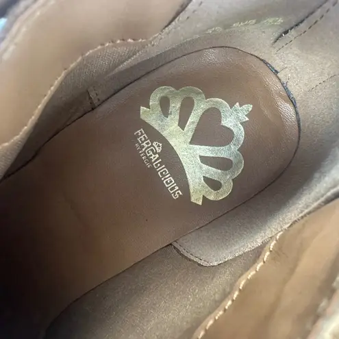 Fergie Fergalicious Tan Strappy Block Heel Ankle Boots Women 6.5 Moto Fringe Brown