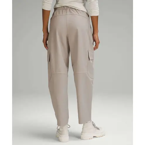Lululemon Neutral Minimalist Light Utilitech Cargo Pocket High