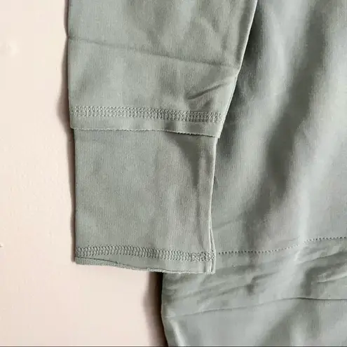 Evy’s Tree NWT Evy's Tree Women’s Anne-Marie Embroidered Hoodie in Dusty Blue Size Small