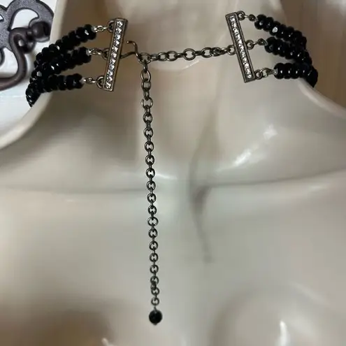 Y2K Vintage Antique Buckle/Beaded Choker Black