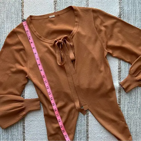 Cult Gaia Mustard Yellow Long Sleeves Wrap Around Pullover Sweater Women’s Small