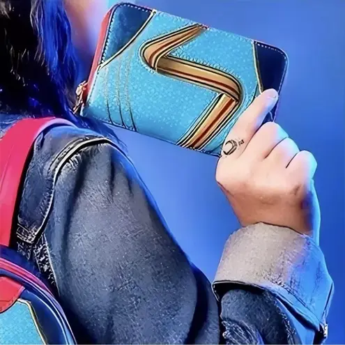 Lounge Fly Marvel X Ms Marvel Cosplay Zip Around Wallet NWTS Licensed Marvel NWT