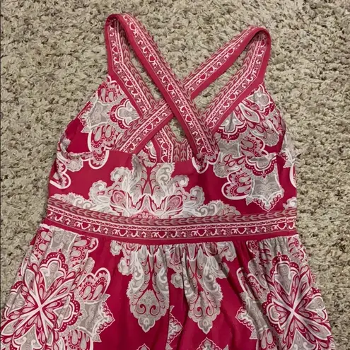 Pink sleeveless maxi dress