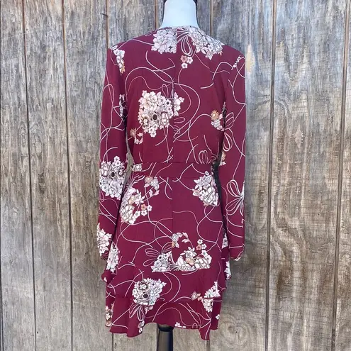 New UGUEST Burgundy & Cream Floral Long Sleeve V
