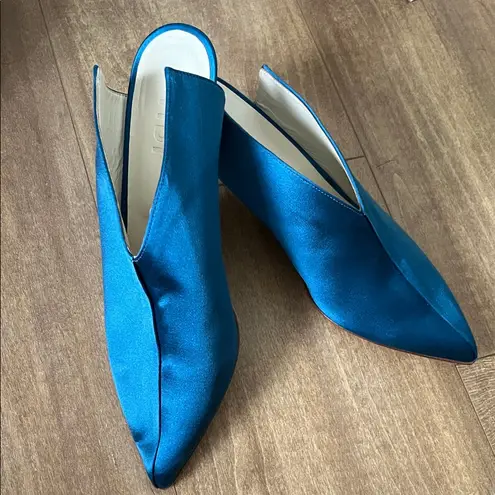 Tibi Jase Mules Kitten Heel Satin Pointed Toe Cut Out Oxford Blue Size 37 (7)
