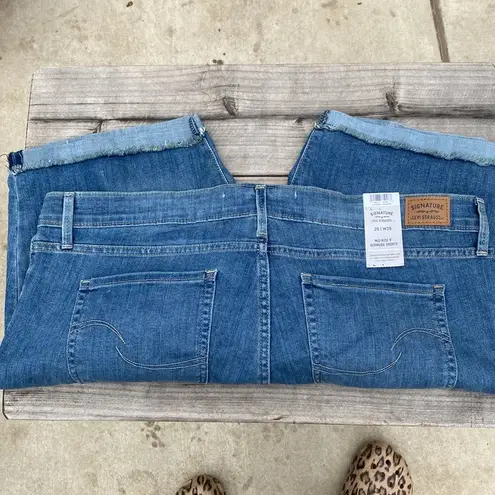 Levi's Levi Strauss Medium Wash Bermuda Shorts Size 20