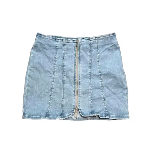 We The Free Free People Layla Zip Denim Mini Skirt in Starwash Blue Size 8