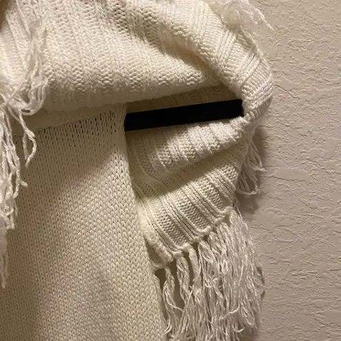 House of Harlow 1960 X Revolve Ivory Fringe Trim Jazzie Sweater Size XS