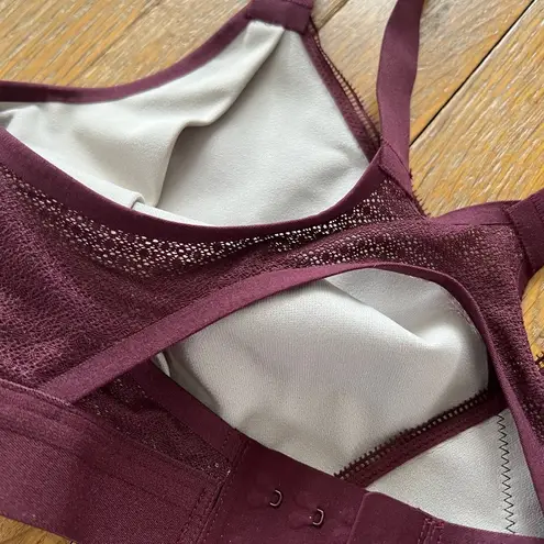 Lululemon NWT  Awake to lace bra size 32E