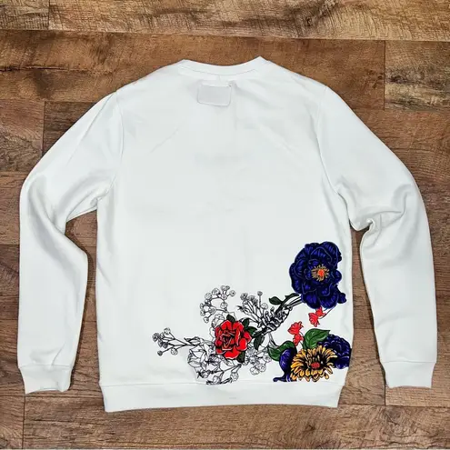 NWT Blind Rooster Embroided Blessed Crewneck Sweatshirt Size L