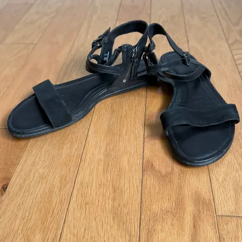 ECCO Black Leather Ankle Strap Sandals Comfortable Everyday Shoes Size 39