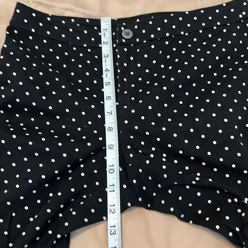 Apropos size 6 black and white polka dottedâankle length cropped pantsâEUC
