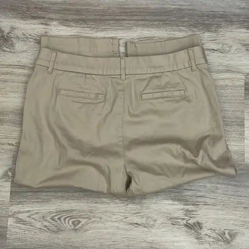 st. john's bay NWOT St John’s Bay Cropped Tan Khaki Capri Pants Size 10