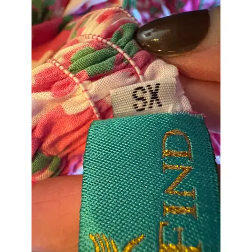 Feather & Find Shirt Women XS Pink Geometric Shiva Boho Luxe Smocked Tie Strap