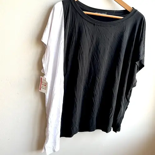 NWT NORDSTROM Woman’s Harlowe & Graham black & white sz M oversized XS Retro