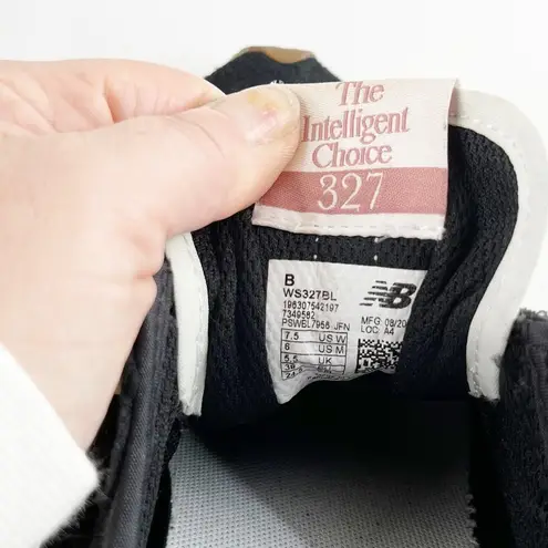 New Balance  327 Synthetic Suede N Logo Low Top Sneakers Black White Gum 7.5
