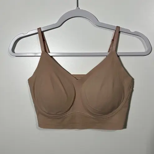 True & Co Triangle Bralette in Beige Everybody Adjustable Strap Size Medium