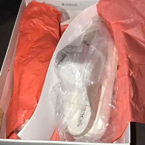 Sole Society SOLE / SOCIETY® SO-BELYNDA5 Mule