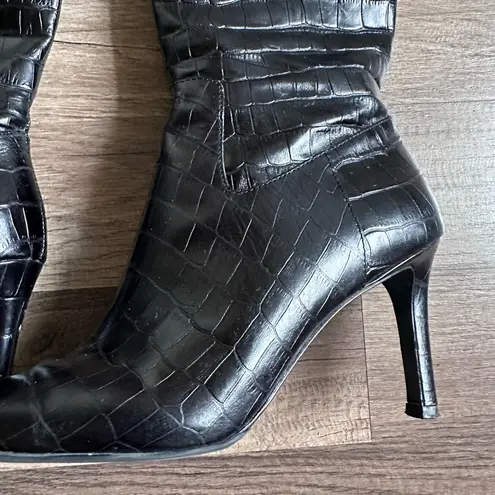 Lauren Ralph Lauren Crocodile heeled boots size 8.5 Black