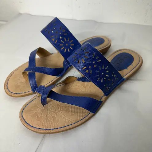 B.o.c. Blue Toe Ring Thong Sandals Women's Size 9 M/W Floral Cutout Detail