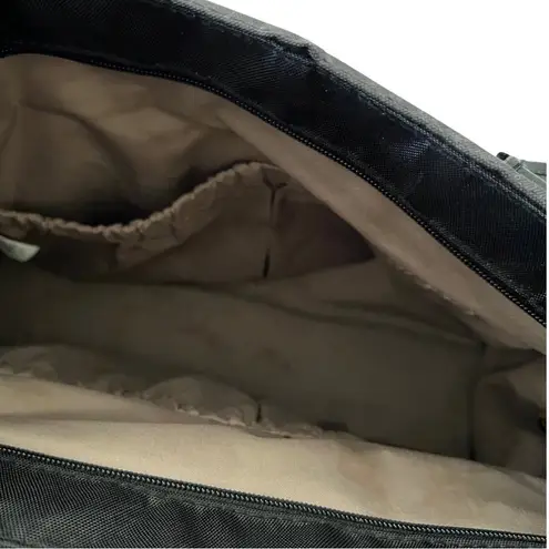 SKIP HOP Multifunction Large Crossbody Shoulder Diaper Bag in Black