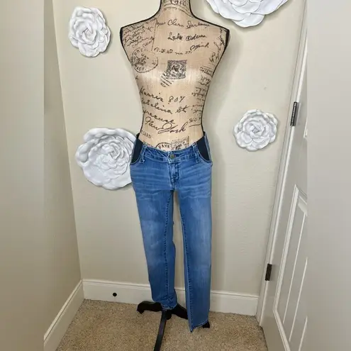 Isabel Maternity Low Rise Light Blue Denim Under Belly Skinny Jeans Size 4
