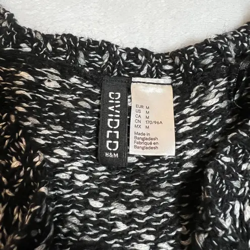 Divided Open Front Long Line Knit Cardigan Size Medium Cozy Outdoors Casual Black