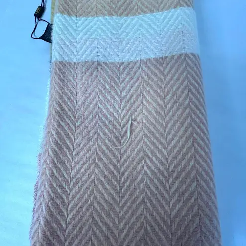 NWT Caffee Muti Color stripped Blanket Scarf Pink