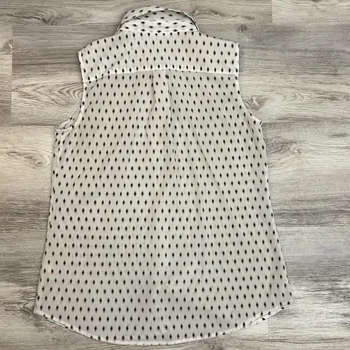 Kenar White with Blue Print Sleeveless Button Down Collared Women's Shirt Medium