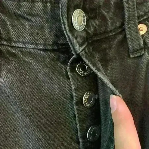 Black Distressed Denim Boyfriend Jean, mid rise, sz 4 grunge moto goth distress