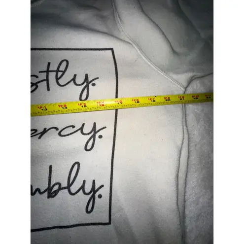 Jane Marie Act Justly Love Mercy Walk Humbly Crewneck Sweatshirt Womens S Black