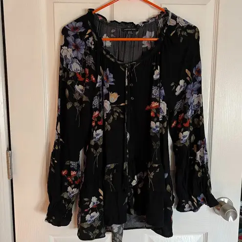 American Eagle  Floral Long Sleeve with Tiered Peplum