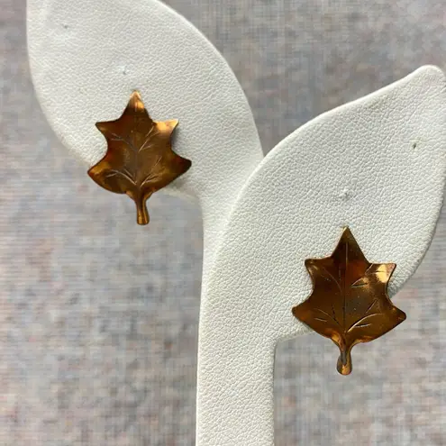 Vintage Copper Leaf Screw Back Earrings Sterling Nature Inspired Autumn Jewelry Brown